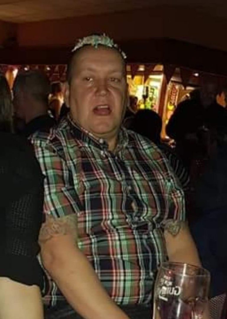 Tony before starting Shake That Weight