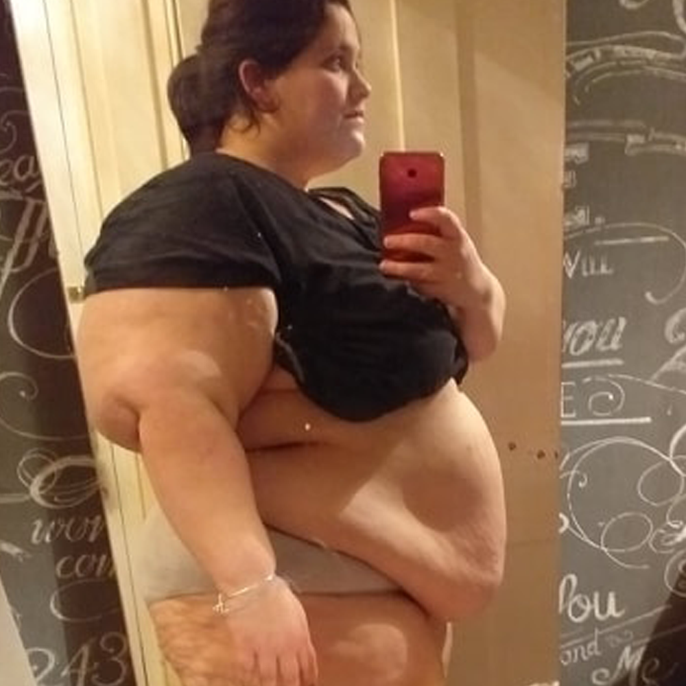 Zara before starting Shake That Weight