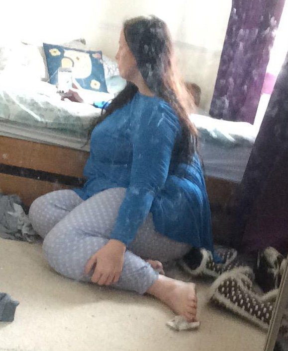 Emma before starting Shake That Weight