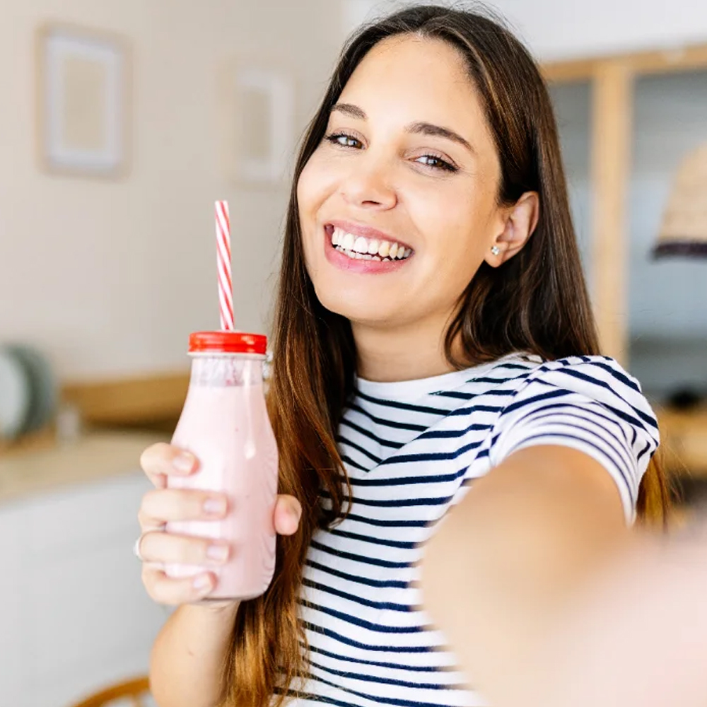 Smiling customer ready to start their Shake That Weight journey